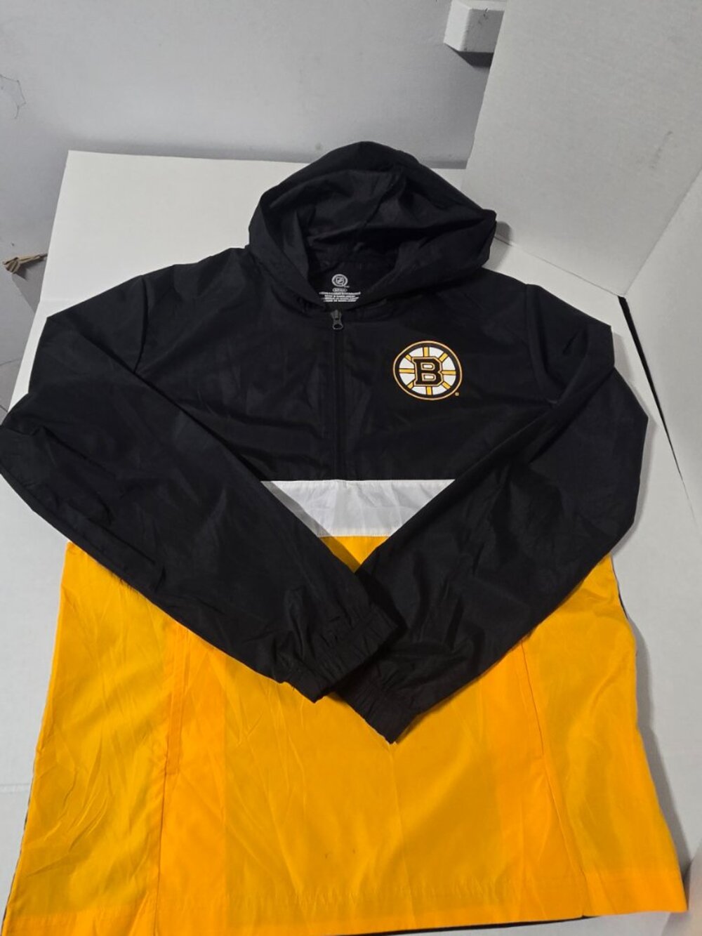 Boston Bruins Windbreaker Jacket Men's Small NHL Hooded Pullover SPiCH - Picture 2 of 12